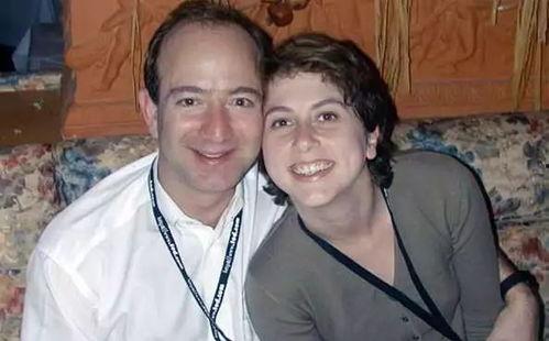 离婚后我成全球首富的女儿,逆袭人生，财富与爱的双重收获